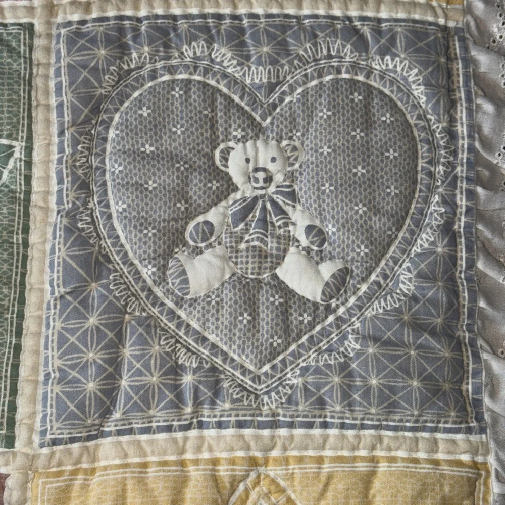 Handmade Teddy Bear Baby Quilt Pastel Crib Blanket Nursery 56x37 Vtg Cottagecore